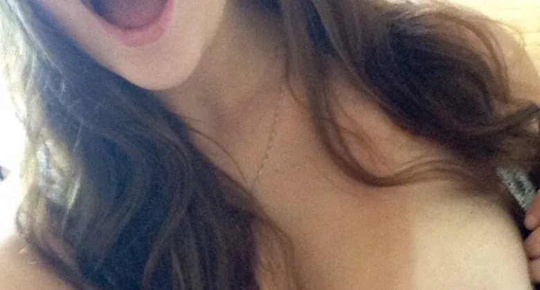 valerie 25 ans